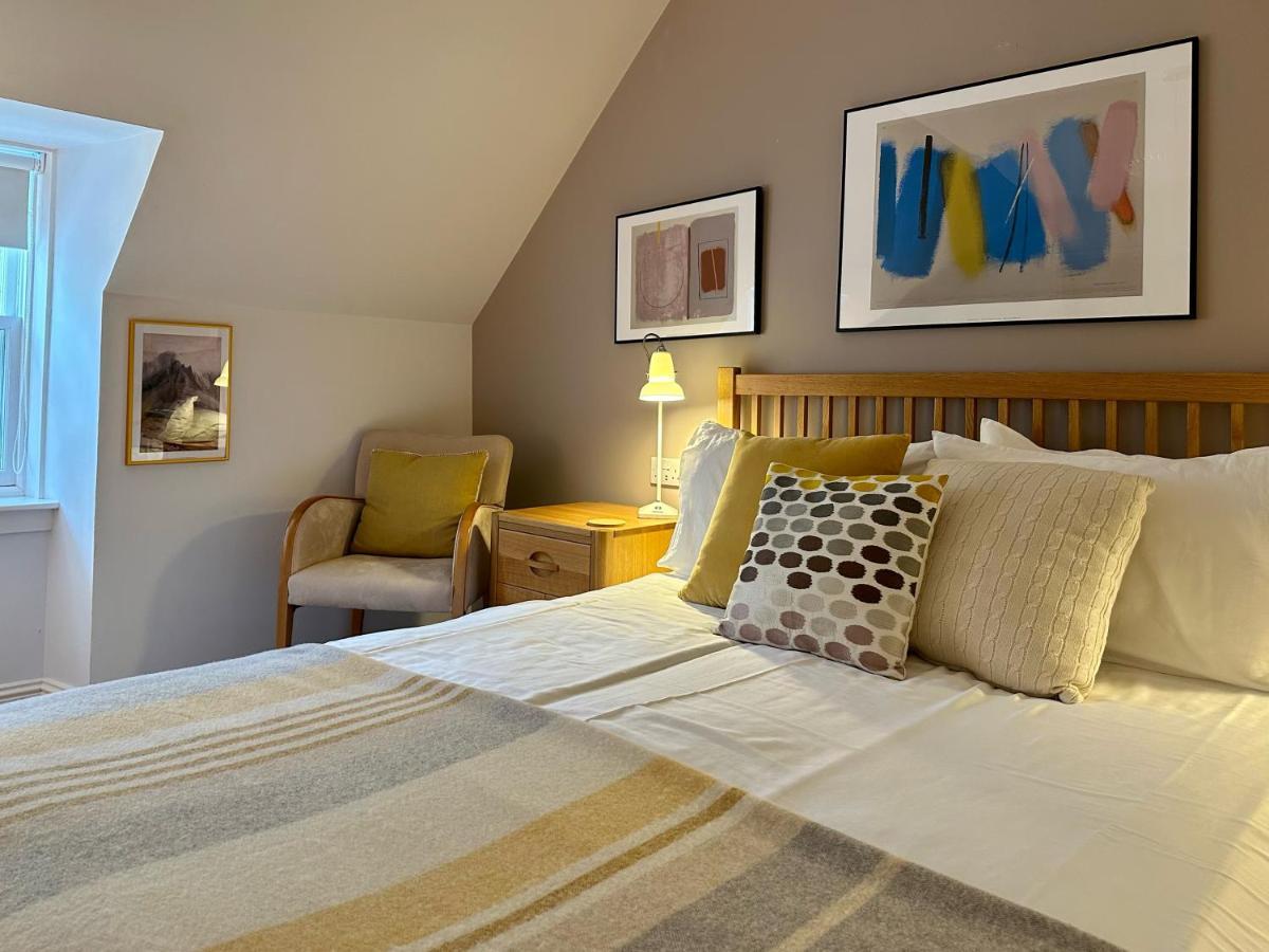 Roskhill House Hotel Lonmore Buitenkant foto